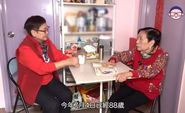 余慕蓮日前接受好友、資深傳媒人汪曼玲的網上節目訪問。