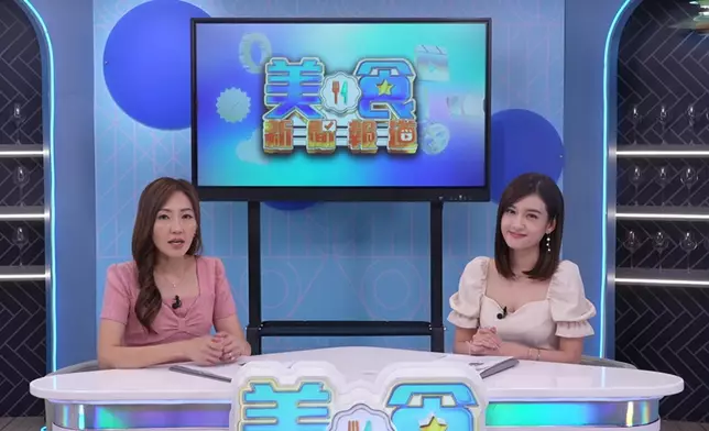 （右）陳嘉倩與蔡雪瑩（左）於今、明兩集擔任主播。