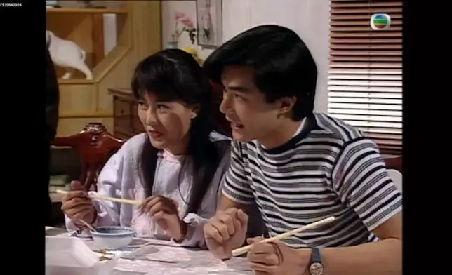 因拍《餐餐有宋家》與古天樂撻着