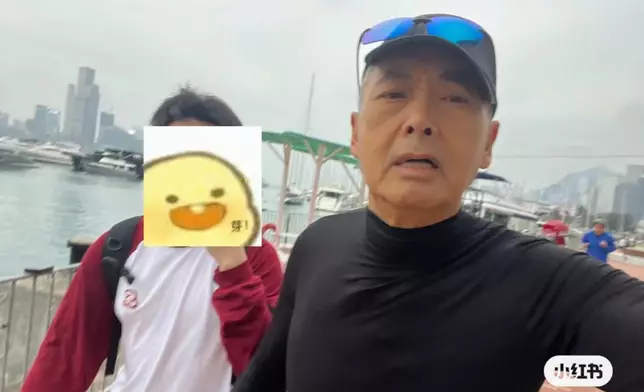 對合照要求從來都是來者不拒。