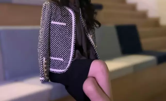 新女友是新疆網紅，氣質出眾