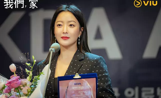 金喜善首次挑戰黑色喜劇（黃Viu提供圖片）