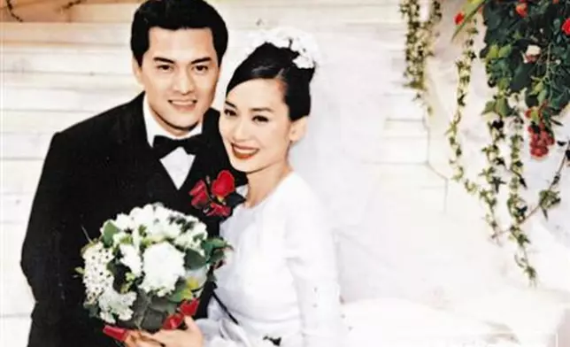 呂良偉與鄺美雲於1996年結婚，但這段婚姻只維持了一年半，二人因相處出現問題而分開，但二人多年來一直再見亦是朋友。