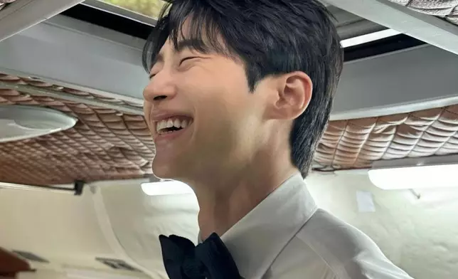 邊佑錫追星成功！（邊佑錫IG圖片）