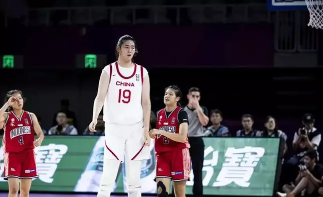 中國隊首戰以109:50大勝印尼隊。網上圖片