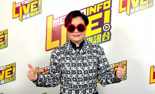 陳太跟一班天王巨星合作無間。