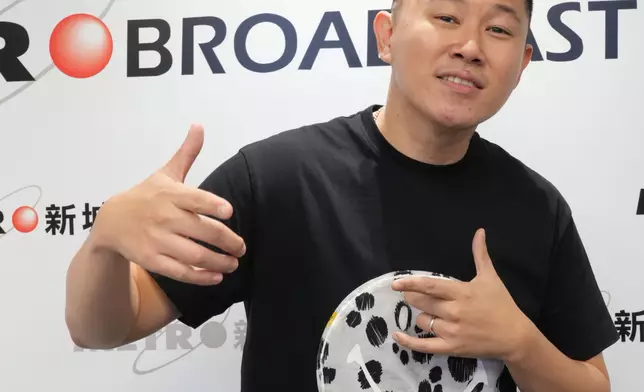 歐陽靖去年年底推出歌曲《Nobody》，竟然邀請到周星馳驚喜客串。