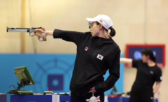 金藝智在巴黎奧運女子十米氣手槍項目摘下銀牌（網上圖片）