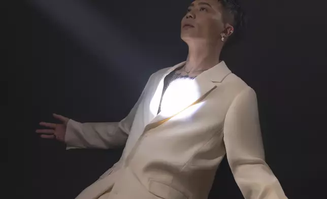 「破億神曲製造機」蕭秉治睽違10年再攻蛋。