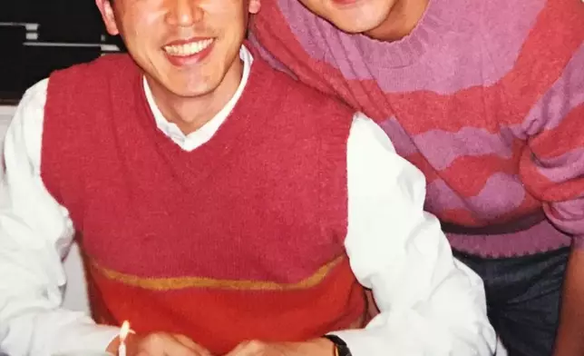 每年生日都會準點出post懷念哥哥