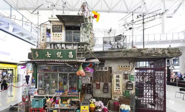 電影《九龍城寨之圍城》多個寨城場景在機場展出