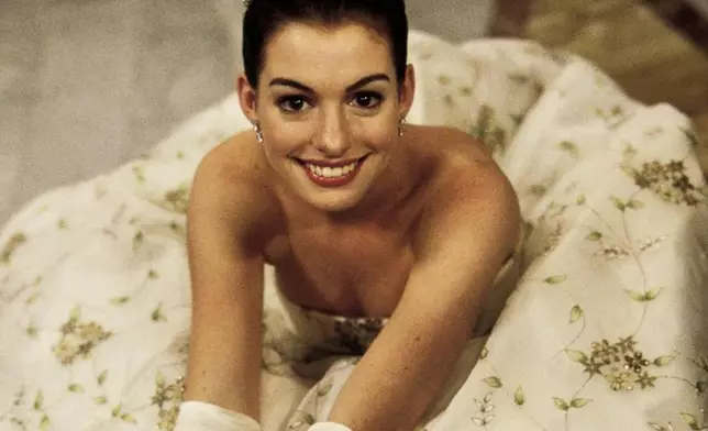 安妮夏菲維（Anne Hathaway）親證回歸《走佬俏公主3》。