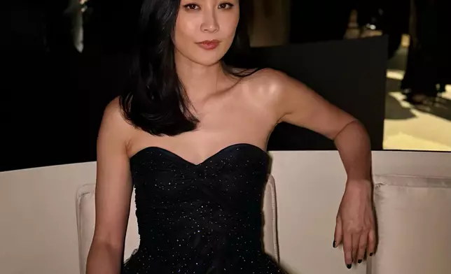 法拉笑言體能不減當年，愈忙愈起勁！