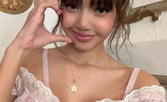 今年LISA曝光率甚高，一連推出3首新歌。