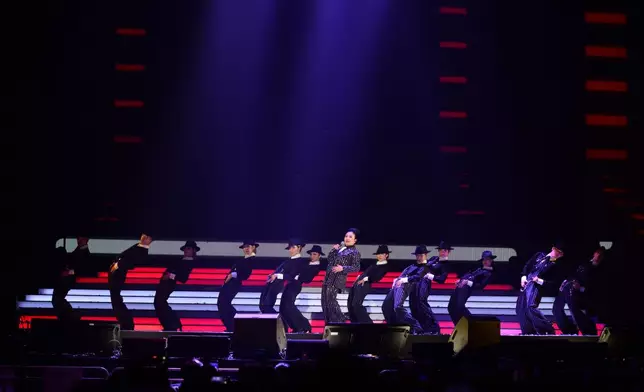 首場已於11月23日在紅磡體育館圓滿完成