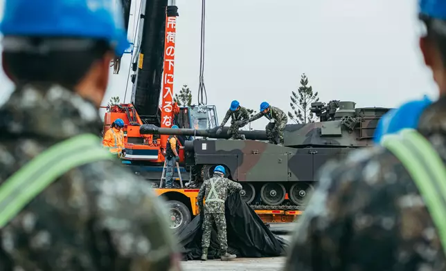 美國M1A2T主戰坦克抵達台灣。X圖片