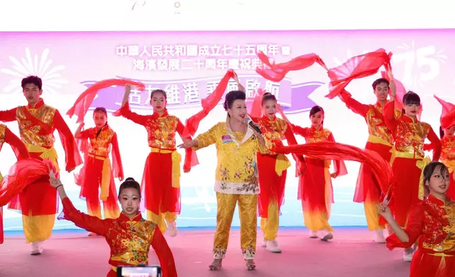 家燕姐迎來75歲。