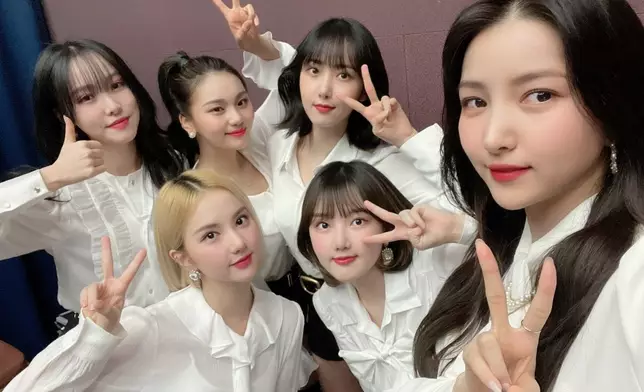GFRIEND以完整體回歸！（GFRIEND twitter圖片）