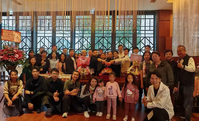 可嵐月初重開餐廳。