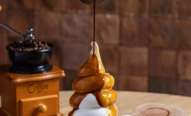 北海道5.0牛乳軟雪糕 x Espresso $54