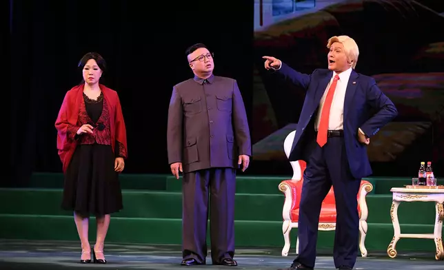李居明大爆「李家超」將登場。