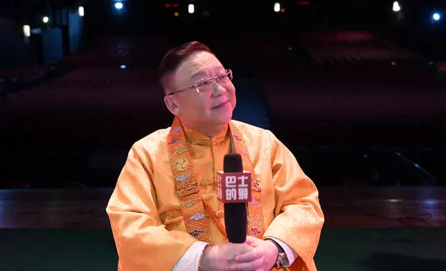 運卦「先苦後甜」。（本網記者攝）