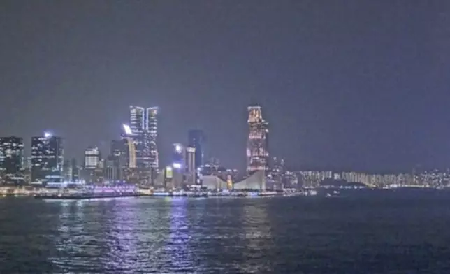 不過「坎坷過後有艇搭」。