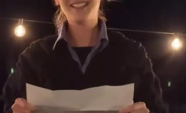 自揭經歷小產。