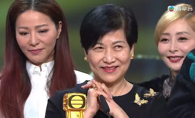 曾勵珍在電視圈打滾接近半個世紀，對香港電視業的貢獻無可置疑