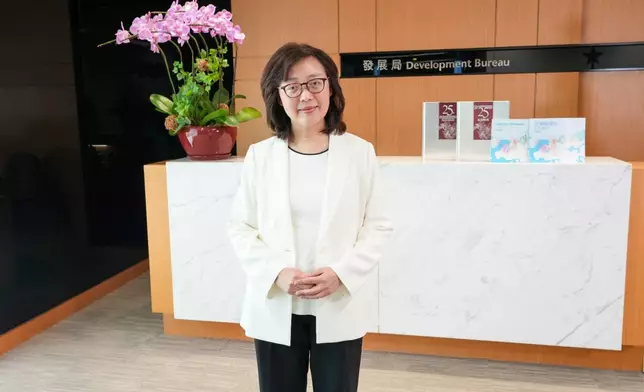 發展局局長甯漢豪。資料圖片