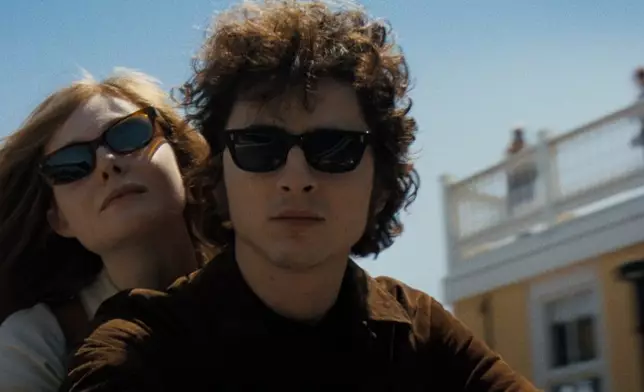 電影《搖滾詩人：未知的傳奇》劇照