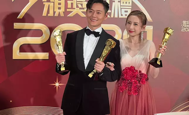 張振朗及龔嘉欣兩人第一次攞男女主角獎也是一齊攞，因此今次可以再次一齊攞獎真係好有緣分。（本網記者攝）