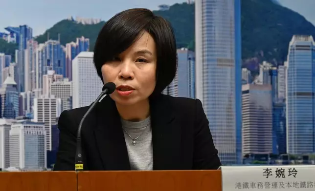 港鐵車務營運及本地鐵路總管李婉玲。