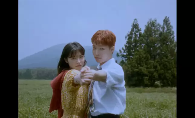 YG娛樂依舊未有正面回應戀情是否屬實（影片截圖）