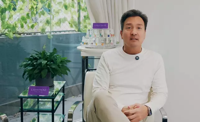 黃子雄重投TVB。