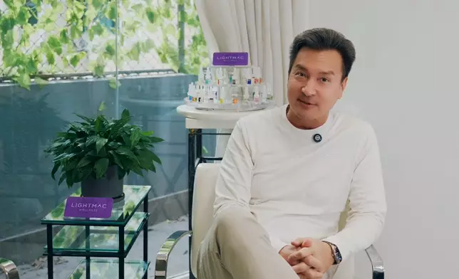 兩劇準備出街。