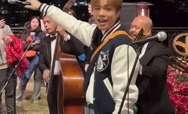 軒公歌聲無得頂