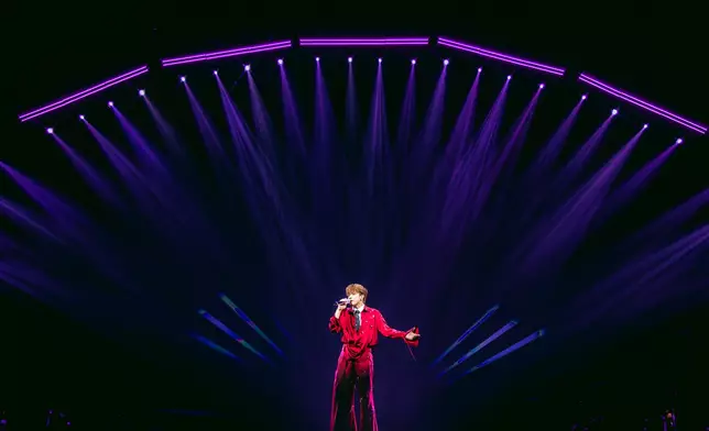 軒仔特別為演唱會加入新元素，除了揀選一些之前未有獻唱的歌曲