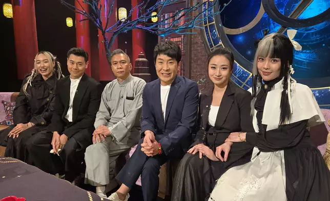 《直播靈接觸》昨晚（18日）請來喃嘸師傅梁俊擔任嘉賓。