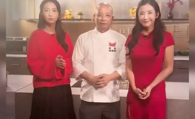 主持《開飯啦》