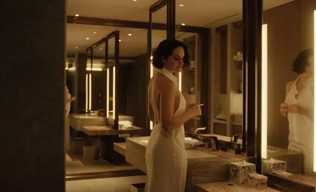 《艾曼紐》劇照