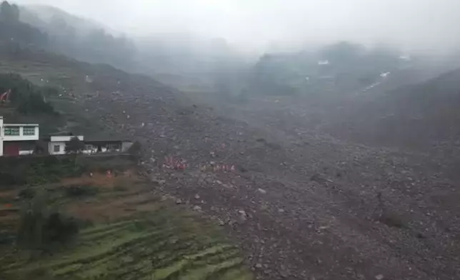 四川宜賓山泥傾瀉。微博圖片