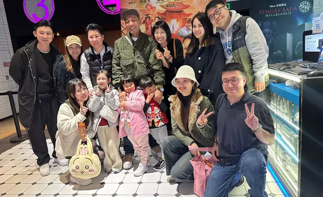 黑哥感謝不少團體包場和商戶支持。