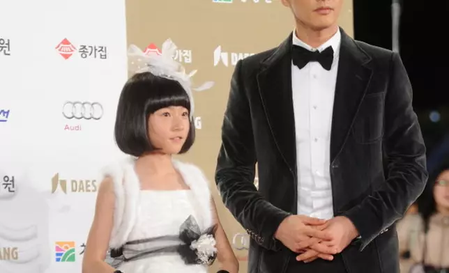 金賽綸與元斌在2010年合作電影《殺手代父》（網上圖片）