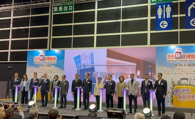巴士的報記者攝
