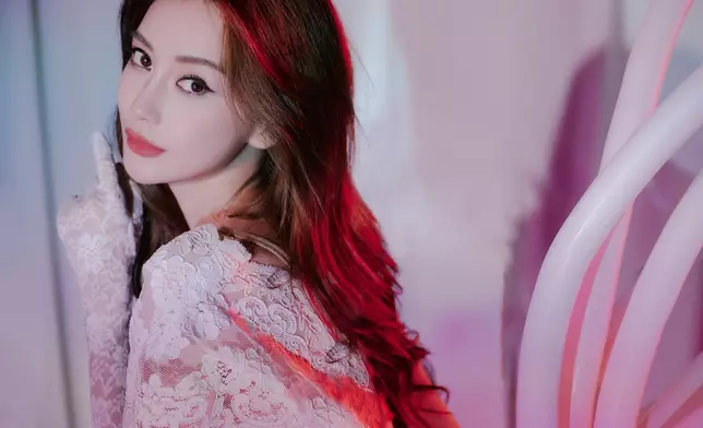 完全睇唔出36歲！