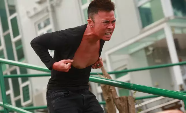 姚宏遠之前喺《富貴千團》表現成功吸獲大量正評。