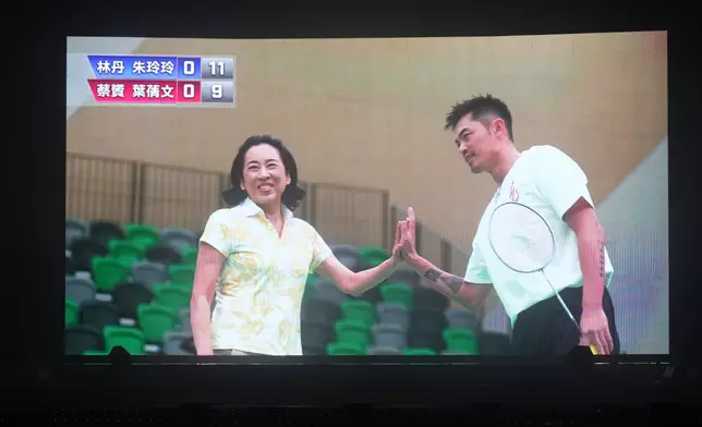 巴士的報記者攝