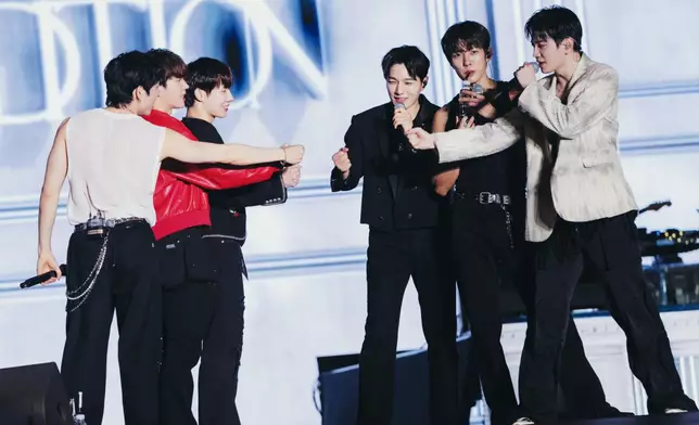 成員大講廣東話潮語（主辦單位提供圖片）