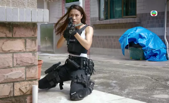 Tiffany今次梗係照樣打到落花流水啦。